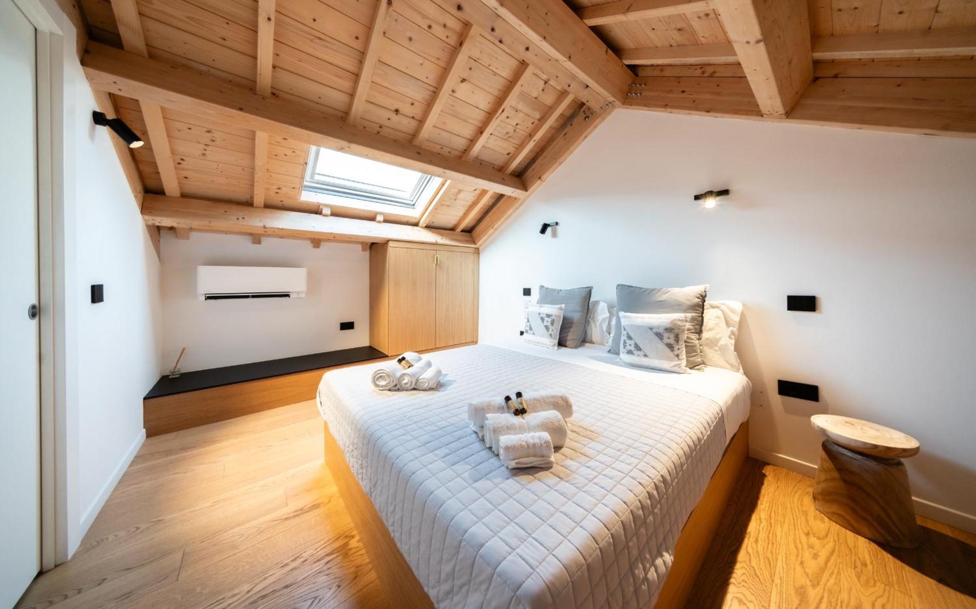 Su Meri Mannu Stampace - Luxury Apartment - Terrace Cagliari Zewnętrze zdjęcie